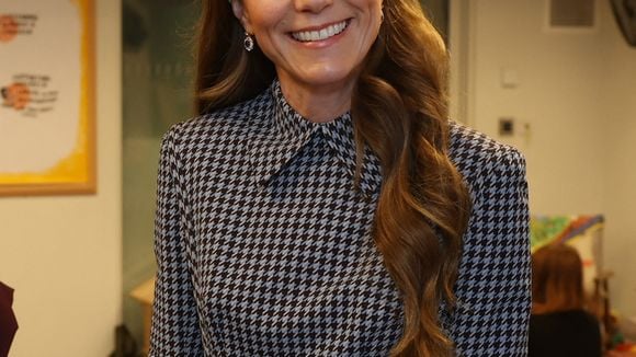 Kate Middleton rayonnante dans une robe déjà portée en 2022 : la princesse de Galles fait sensation lors d'une nouvelle sortie officielle