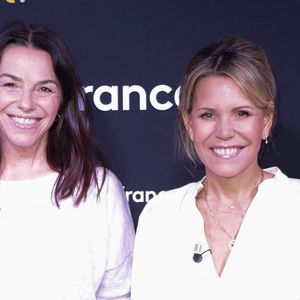 Ensemble, le couple a deux fils : Mathieu et Alexandre.

Sophie Le Saint et Laura Tenoudji-Estrosi au photocall de la conférence de presse du Téléthon 2025 (5-6 décembre 2025) à Paris, France, le 6 novembre 2025. © Coadic Guirec/Bestimage