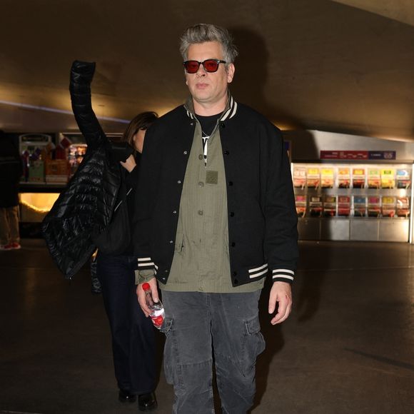 Le chanteur et musicien français Benjamin Biolay à l'UGC Cine Cite Les Halles à Paris pour l'avant-première de "Quelques jours pas plus" avec Camille Cottin.
Backgrid USA / Bestimage