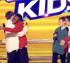 Après plusieurs semaines de compétition, quatre jeunes chanteurs étaient encore en lice pour décrocher le trophée : Jude, Léna, Alec et Nelson.

Nelson dans "The Voice Kids" TF1