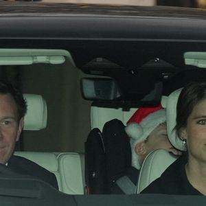 La princesse Eugenie d'York et son mari Jack Brooksbank - Les membres de la famille royale assistent à un déjeuner de Noël au palais de Buckingham à Londres, Royaume-Uni, le 19 décembre 2024.  (Julien Burton / Bestimage).