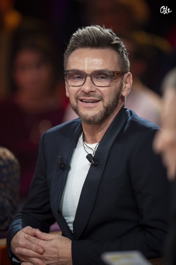 Exclusif - Jeanfi Janssens lors de l'enregistrement de l'émission "Famille je vous aime" présentée par Michel Drucker et qui sera diffusée le vendredi 29 mai sur France 3, à Paris, France, le 4 décembre 2025. © Gaffiot-Perusseau/Bestimage