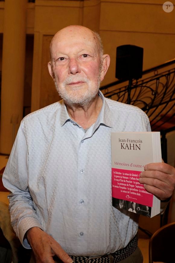 Exclusif - Jean-Francois Kahn - Personnalités lors de la 4ème édition du prix Georges Bizet du livre d'opéra et de danse au Théâtre des Champs-Elysées à Paris. Le 20 octobre 2022
© Cédric Perrin / Bestimage