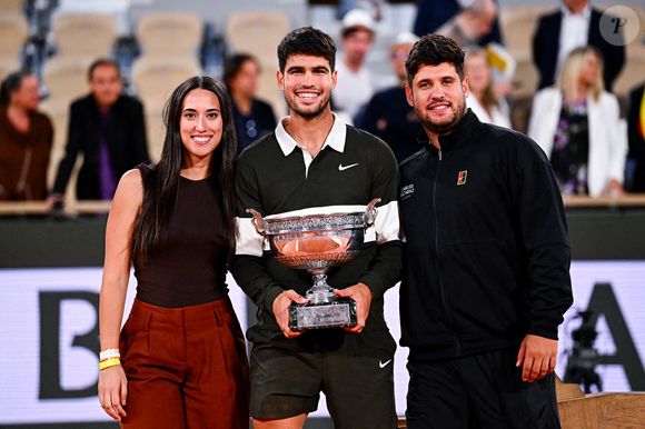 Carlos ALCARAZ et sa famille après Roland Garros 2025 - Finale hommes à Roland Garros le 8 juin 2025 à Paris, France. Photo par Sandra Ruhaut/Icon Sport/ABACAPRESS.COM