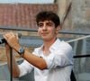 L'événement célébrait le lancement du parfum Demon Dance, inspiré de l'univers du film de K-pop Demon Hunters.

Léon Hesby, le fils de P.Bruel, se produit pour la première fois sur scène en France, au festival des Sables-d'Olonne.
Noël Carrier / Bestimage