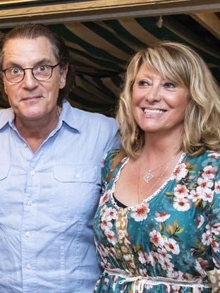 Francis Cabrel et sa femme Mariette ont bien réfléchi avant d'adopter