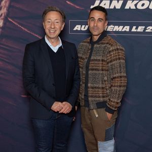 Stéphane Bern et Yori Bailleres assistent à l'avant-première du film 'L'Homme Qui Rétrécit' au Grand Rex le 06 octobre 2025 à Paris, France. Photo by Nasser Berzane/ABACAPRESS.COM