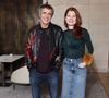 Il explique cette pratique par leur différence d’âge de 30 ans mais pas seulement.

Julien Clerc et sa femme Helene Gremillon lors de la nomination de Stéphane Bern comme Pape du Patrimoine lors de la Saint Clément au restaurant Alain Ducasse Baccarat, à Paris, France, le 20 novembre 2025. © Denis Guignebourg/Bestimage