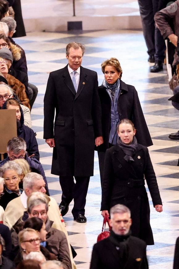 Le grand-duc Henri de Luxembourg, La grande-duchesse Maria Teresa de Luxembourg - Messe de consécration du mobilier liturgique de la cathédrale Notre-Dame de Paris, le 8 décembre 2024.
© Cyril Moreau / Bestimage