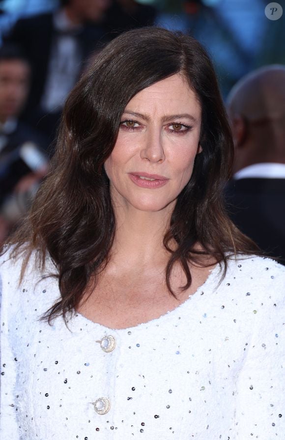 Anna Mouglalis - Montée des marches du film « Megalopolis » lors du 77ème Festival International du Film de Cannes, au Palais des Festivals à Cannes. Le 16 mai 2024