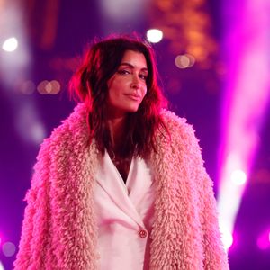 Le comédien a partagé la vie de Jenifer pendant plusieurs années

Exclusif - Jenifer Bartoli - Tournage de l'émission "La grande soirée du 31 décembre de Paris" au Musée du Quai Branly à Paris, diffusée le 31 décembre sur France 2
© Christophe Clovis / Bestimage