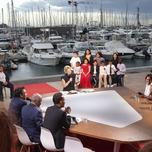 Anne-Elisabeth Lemoine, Amel Bent, Shirel Nataf, Fanta Kebe - Plateau de l'émission "C à vous" lors du 78ème Festival International du Film de Cannes le 22 mai 2025. © Jack Tribeca / Bestimage