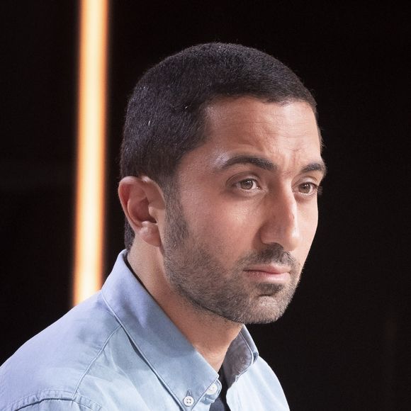 Jimmy Mohamed est médecin mais aussi chroniqueur à la télé et à la radio.

Exclusif - Jimmy Mohamed - Enregistrement de l'émission "TPMP (Touche Pas à Mon Poste)", présentée par C.Hanouna et diffusée en direct.
© Jack Tribeca / Bestimage