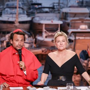 Exclusif - Bertrand Chameroy, Anne-Elisabeth Lemoine - Plateau de l'émission "C à vous" lors du 78ème Festival International du Film de Cannes le 15 mai 2025. © Jack Tribeca / Bestimage