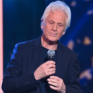 Gerard Lenorman - 35 ème édition du Téléthon sur France 2 à Paris le 5 décembre 2021. Le compteur du Téléthon 2021 a atteint près de 74 millions d'euros de promesses de dons dimanche.
© MPP / Bestimage