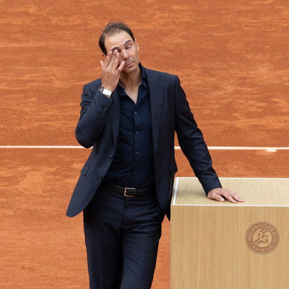 Hommage à Rafael Nadal lors des Internationaux de France 2025 à Roland Garros le 25 mai 2025 à Paris, France. Photo par Nasser Berzane/ABACAPRESS.COM