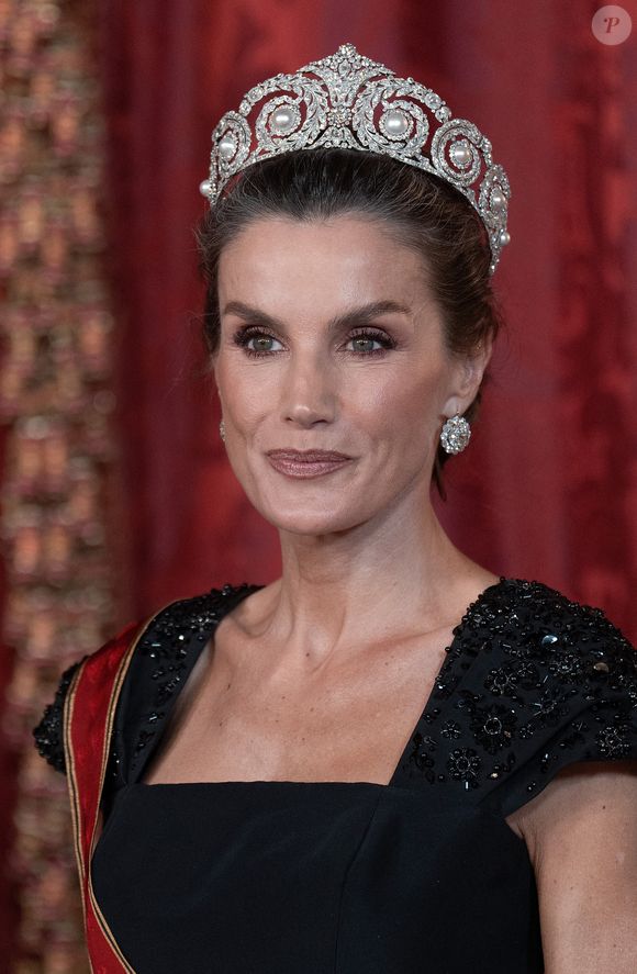 Le roi Felipe VI et la reine Letizia d'Espagne, accueillent Frank-Walter Steinmeier (Président fédéral de l'Allemagne) et sa femme Elke Budenbender pour un dîner de gala en leur honneur au palais royal à Madrid. Photo par LALO YASKY / BESTIMAGE