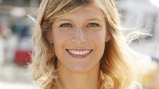 Alexia Barlier (Les Evaporés) partage la vie d'un comédien des Feux de l'amour, père de ses 2 enfants avec qui elle vient de fêter ses 8 ans de mariage