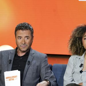 Le programme est diffusé chaque dimanche depuis le 9 novembre 2025.

Bernard Montiel, Oli et son chien Monday sur plateau de l'émission "Animalement Vôtre" présentée par B.Montiel et diffusée le 1er février 2026 sur France 3, à Paris, France, le 3 décembre 2025. © Jack Tribeca/Bestimage