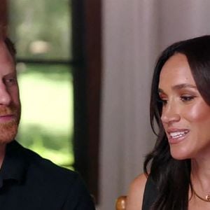 Le prince Harry, duc de Sussex et Meghan Markle, duchesse de Sussex et leurs enfants au parc Disneyland 21 septembre 2025 @Backgrid UK/ Bestimage