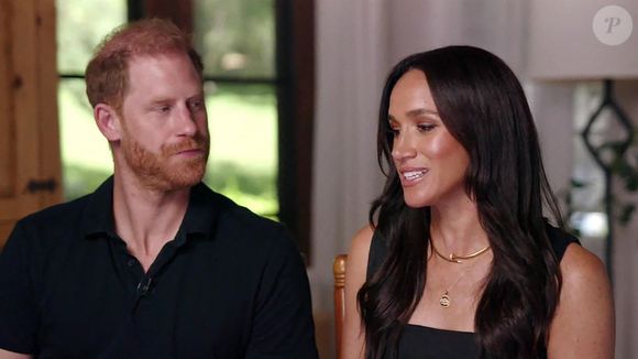 Le prince Harry, duc de Sussex et Meghan Markle, duchesse de Sussex et leurs enfants au parc Disneyland 21 septembre 2025 @Backgrid UK/ Bestimage