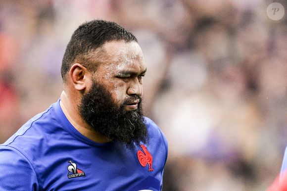 La Ligue nationale de rugby a salué son parcours et son rayonnement dans le sport.

Uini Atonio lors du Tournoi des VI Nations France - Pays de Galles au Stade de France à Saint-Denis, le 18 mars 2023.

JB Autissier / Panoramic / Bestimage
