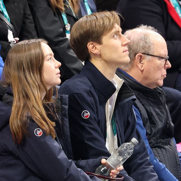 Le Prince Albert II de Monaco avec la Princesse Alexandra de Hanovre et son petit ami Ben Sylvester Strautmann assistent au programme court du patinage simple masculin lors de la quatrième journée des Jeux Olympiques d'hiver de Milano Cortina 2026 au Milano Ice Skating Arena le 10 février 2026 à Milan, Italie. Photo par Alexis Jumeau/ABACAPRESS.COM