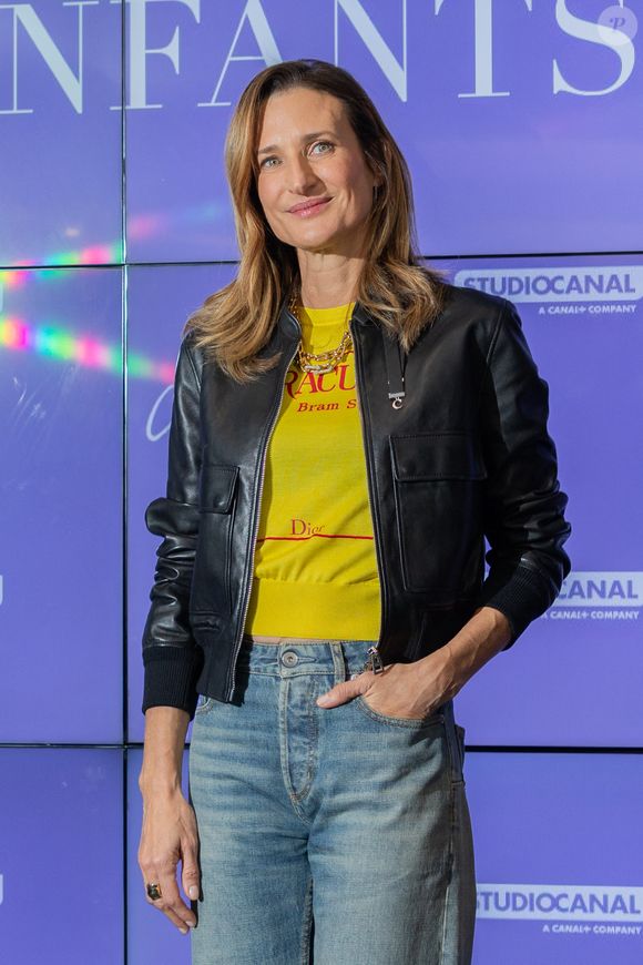 L'actrice sous-qualifiée face à des enfants

Camille Cottin - Avant-première du film "Les enfants vont bien" à l'UGC Ciné Cité Les Halles à Paris le 18 novembre 2025. © Julien Sarkissian/Bestimage