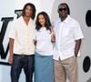 Dans un long message empreint de fierté et d’émotion, elle célèbre leur liberté créative et leur épanouissement personnel. 

Tidiane Sy, Omar Sy, Selly Sy - Photocall du Défilé de mode Louis Vuitton Homme, Collection Printemps-Été 2026 dans le cadre de la Fashion Week de Paris, France, le 24 juin 2025.
 
© Olivier Borde / Bestimage