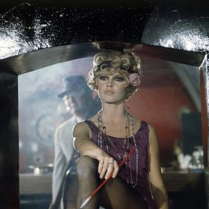 Archives - En France, à Paris, Brigitte BARDOT sur le plateau de l'émission "Show Bardot". Le 15 novembre 1967 © Bernard Leguay via Bestimage