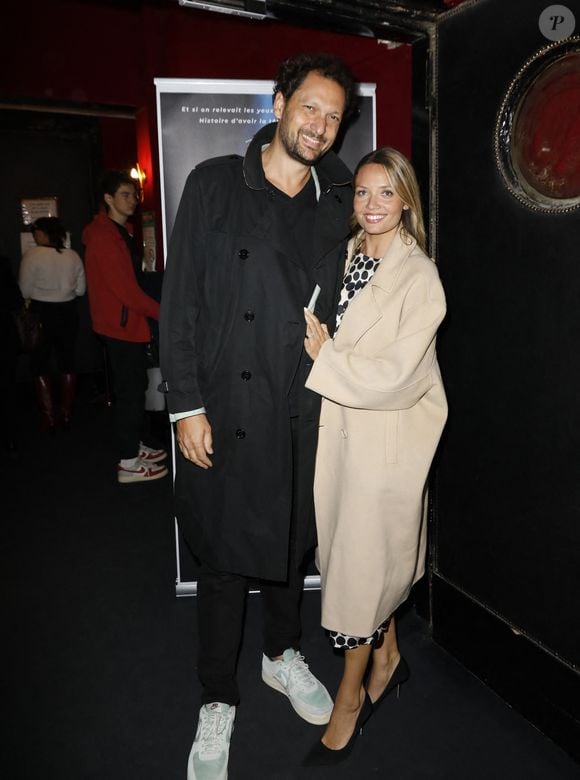Exclusif - Eric Antoine et sa femme Gennifer Demey - Célébrités assistent au spectacle "Dans les étoiles" par l'astrophysicien David Elbaz au théâtre de la Gaîté Montparnasse à Paris le 22 septembre 2025. © Marc Ausset-Lacroix/Bestimage