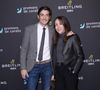 Avec son épouse Virginie et leurs deux garçons, il a posé ses valises en pleine campagne dans le département du Gers.

Exclusif - Claude Dartois et sa femme Virginie Milano - Dîner de charité Breitling à la Samaritaine pour l’association "Premiers de Cordée" à Paris le 14 novembre 2022. © Rachid Bellak/Bestimage