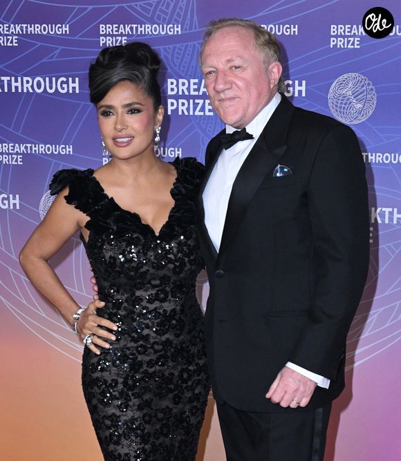 Salma Hayek-Pinault et son mari François-Henri Pinault - Photocall de la 12éme cérémonie de remise des prix Breakthrough à Los Angeles le 18 février 2026. © Broadimage / Bestimage