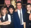 Un endroit chargé de souvenirs, auquel sa fille Emily demeure attachée et dont elle est aujourd'hui devenue la gardienne.

Archives : Gilbert Bécaud avec ses filles Jennifer, Emily et Anne @Bestimage