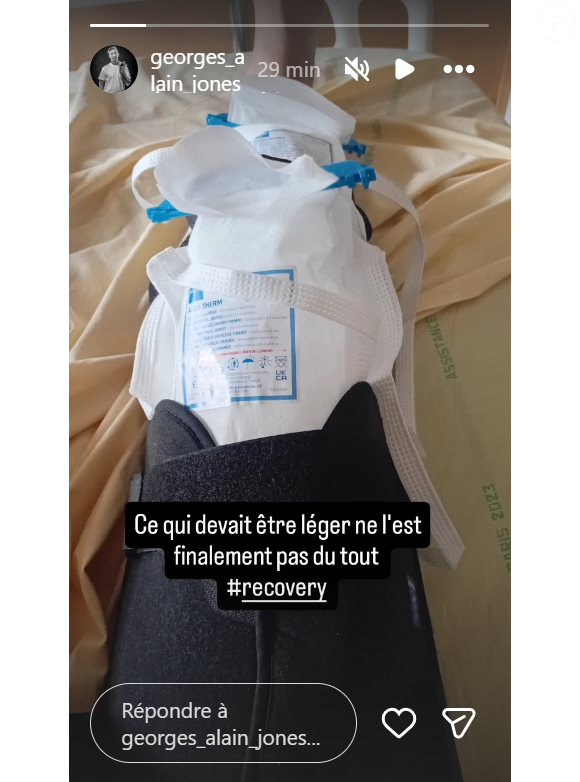 Georges-Alain Jones a partagé une photo depuis un lit d'hôpital. Capture d'écran Instagram