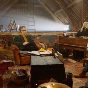 Jamy Gourmaud, Isabelle Nanty, Grégory Cohen mis à l'honneur dans le nouveau numéro d"Un dimanche à la campagne" piloté par Frédéric Lopez ce dimanche 30 mars 2025. (Capture d'écran).