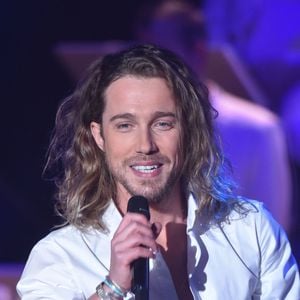 Julien Doré a choisi d'éduquer son fils loin de Paris

Exclusif - Julien Doré à l'enregistrement de l'émission "Les années bonheur" présentée par Patrick Sébastien à La Plaine-Saint-Denis.

Photo : Giancarlo Gorassini / Bestimage