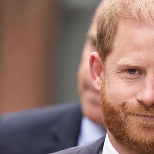 Le duc de Sussex arrive à la Royal Courts of Justice, dans le centre de Londres, pour faire appel d'une décision de la Haute Cour concernant sa plainte contre le ministère de l'Intérieur concernant le niveau de sécurité dont il bénéficie pendant son séjour au Royaume-Uni. Mercredi 9 avril 2025. Photo : Jordan Pettit/PA Wire/ABACAPRESS.COM
