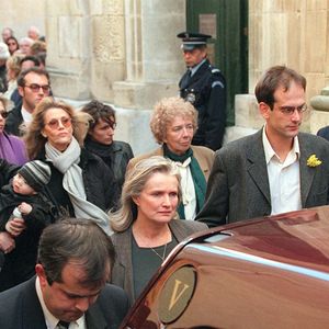 Jane Fonda "Marie-Christine Barrault" enterrement "Roger Vadim" Saint-Tropez "plan large". Jean Louis Macault / Bestimage