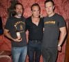 Désormais, c'est dans un tout autre domaine que le papa de quatre enfants va s'illustrer 

Exclusif - Jean Dujardin lance avec ses amis son premier whisky, "Aventure" distillé à Bordeaux, au bar du restaurant Lapérouse à Paris le 9 octobre 2025.
© Coadic Guirec / Bestimage