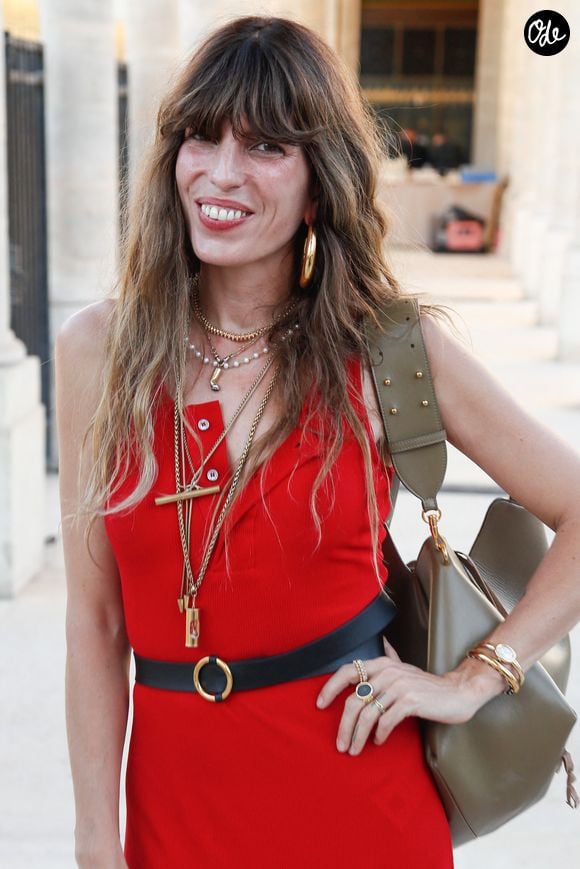 Lou Doillon - Prix ANDAM dans les jardins du Palais Royal à Paris, France, le 30 juin 2025. © Christophe Clovis / Bestimage
