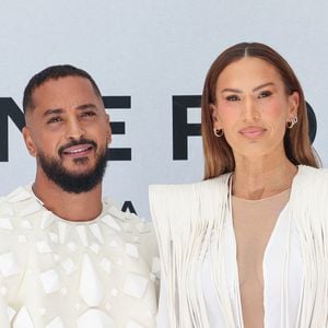 Slimane Nebchi et Charlotte Gonin (Vitaa). au photocall du défilé Stéphane Rolland Collection Haute Couture Automne/Hiver 2025-2026 lors de la Fashion Week de Paris (PFW) au théâtre des Champs-Élysées, à Paris, France, le 8 juillet 2025. © Sebastien Fremont/Bestimage