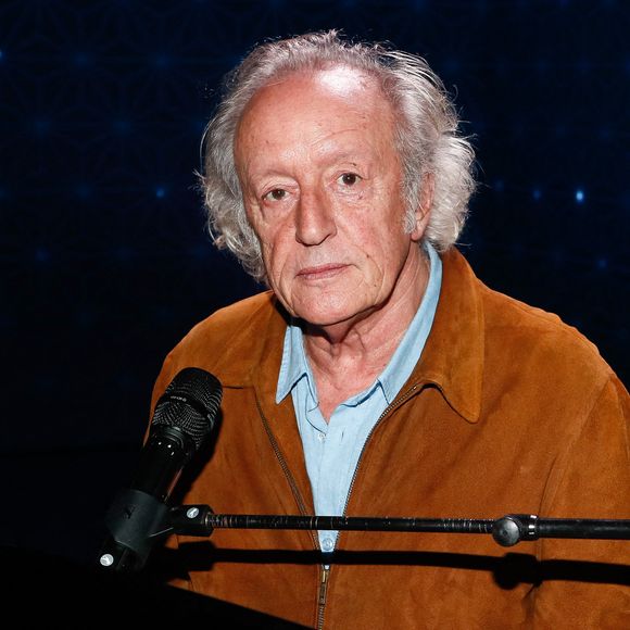 Didier Barbelivien - Backstage - Enregistrement de l'émission "La boîte à secrets N°18" à Paris, présentée par Faustine Bollaert et diffusée le 12 janvier 2024 sur France 3
© Christophe Clovis / Bestimage