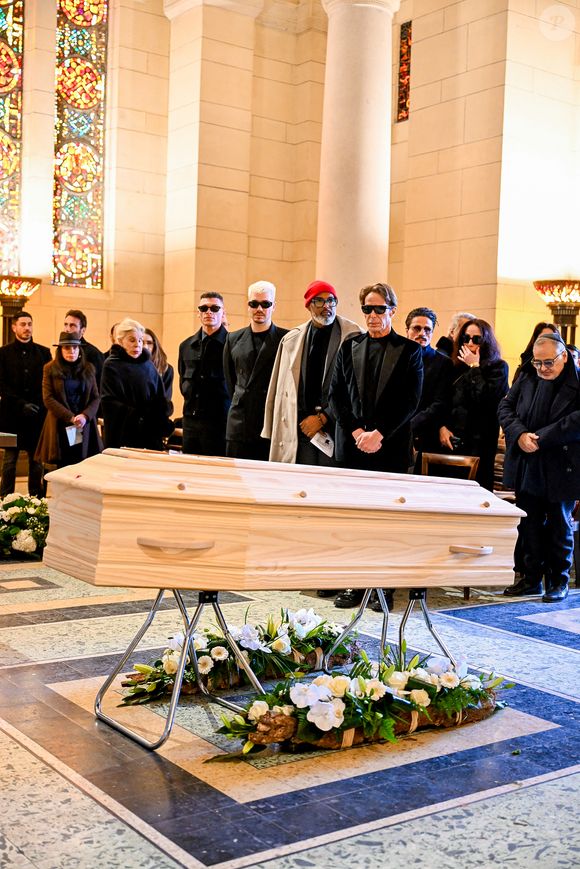 Lloyd Klein - Obsèques de Jocelyne Wildenstein (femme chat) au crématorium du cimetière du Père-Lachaise à Paris, France, le 23 janvier 2025. © Pierre Perusseau/Bestimage