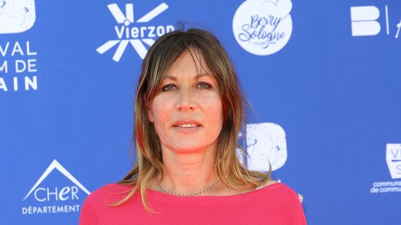 Mathilde Seigner éloignée des plateaux de tournage : l’actrice explique ce qui l’a poussée à faire une pause