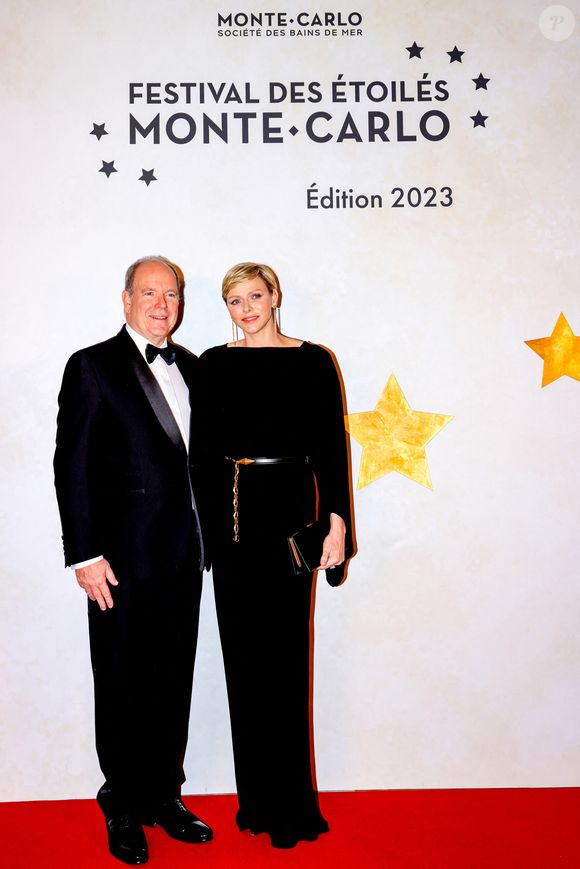 Le prince Albert II de Monaco et la princesse Charlène de Monaco - 3ème édition du "Festival des Etoilés Monte-Carlo" face à 7 étoiles Michelin un spectacle culinaire 4 chefs étoilés à la Salle Empire de l'Hôtel de Paris Monte-Carlo à Monaco, le 11 novembre 2023 © Claudia Albuquerque/Bestimage