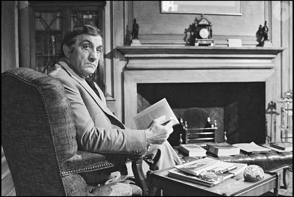 Archives - Lino Ventura tournage de film avec Lee Remick ©AGENCE / BESTIMAGE