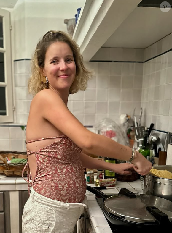 Elle annonce sur Instagram être enceinte de son premier enfant.

Marie Pacotte, candidate de la 15e saison de "Top Chef".