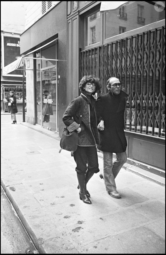 De 1974 à 2011, elle a partagé la vie du réalisateur italien Pasquale Squitieri.

 Archives - Claudia Cardinale et Pasquale Squitieri.

Photo : Agence / Bestimage