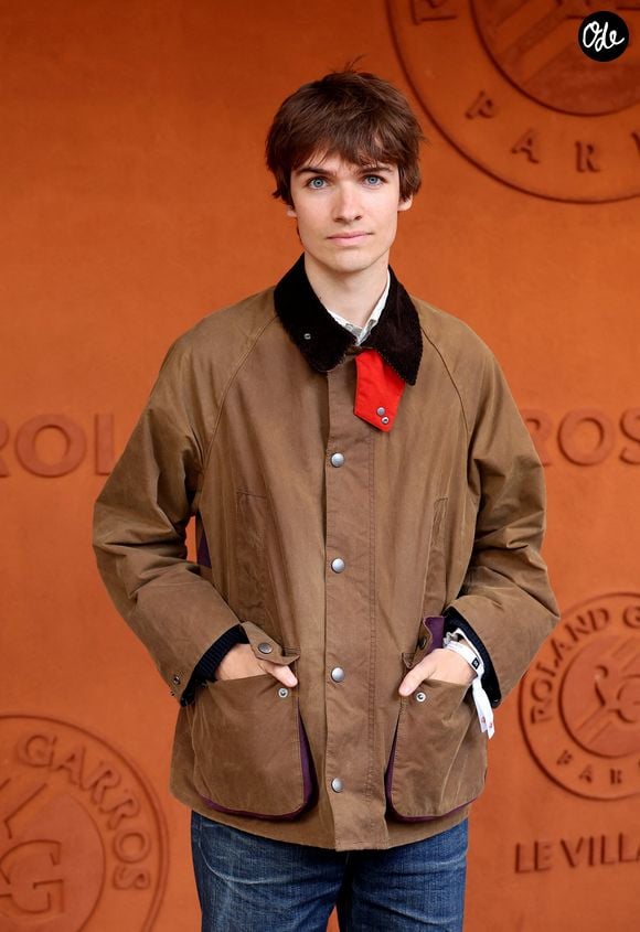 Son deuxième album Ave de Maere, sorti le 25 septembre 2026, revient notamment sur plusieurs années de sa vie.

Pierre de Maere au photocall du village ((night session) lors des Internationaux de France de Tennis de Roland Garros 2026, à Paris, France, le 5 juin 2026. © Jacovides-Moreau/Bestimage